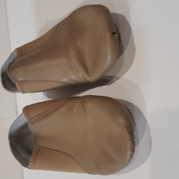 BCG Tan Jazz Shoes - Girls - Picture 3 of 9